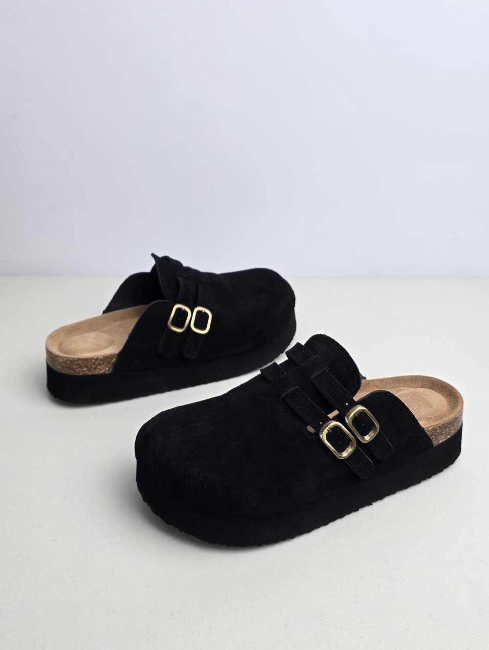 Project Cloud Stephi Black Suede Platform Clogs Memory Foam Size 10